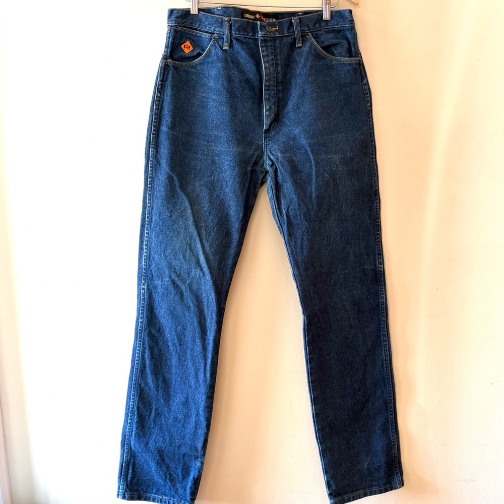 FR Wrangler Straight Jeans in blue Denim, Waist Men’s Sz 35x36, fit smaller.